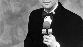 Why Do We Have Sideline Reporters? The Original Sideline Reporter Says The Job Is "Just Nonsense"